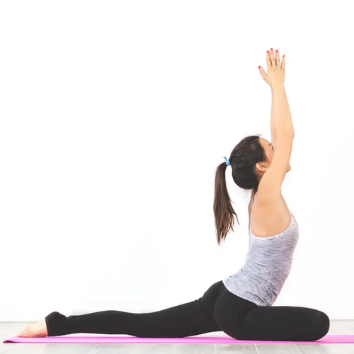 5 Gentle Yoga Moves for New Moms